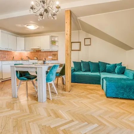 Apartment Historic At Old Town *