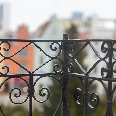 Historic At Old Town 아파트 탈린