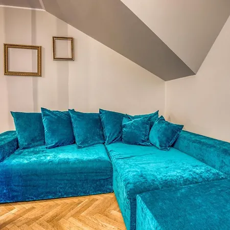 Apartment Historic At Old Town *