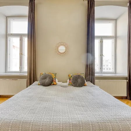 Apartment Historic At Old Town *