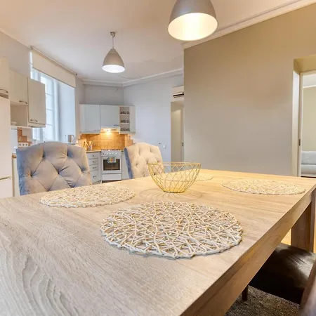 Apartment Historic At Old Town *