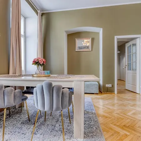 Historic At Old Town * タリン