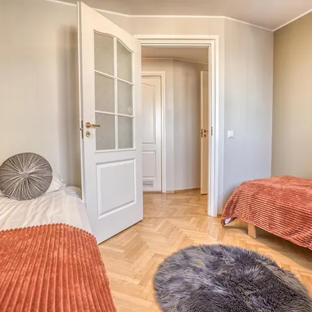 Apartment Historic At Old Town Tallinn